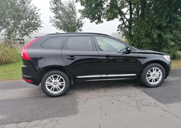 Volvo XC 60 cena 79000 przebieg: 110000, rok produkcji 2016 z Września małe 154